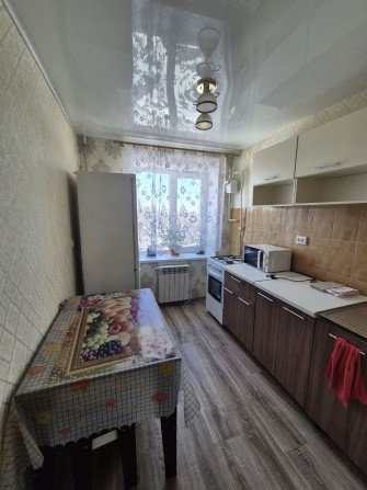 Сдам 1-ком квартиру с АО - фото 1