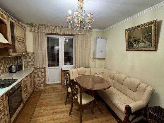 Сдам двухкомнатную киевку с АГВ на 2 этаже , Клушина!!! Измаил