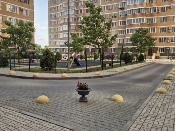 Сдам 1-но комнатную в Цветном Бульваре,  длительно Черноморск