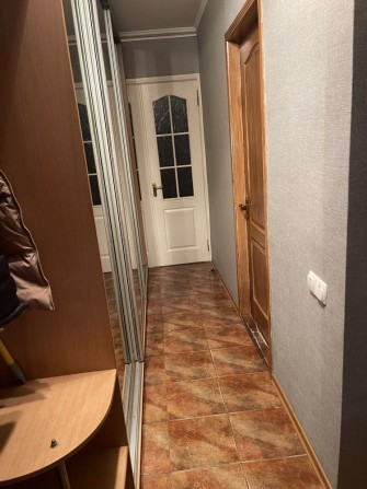 Сдам 2-х комнатную квартиру длительно без посредников - фото 1