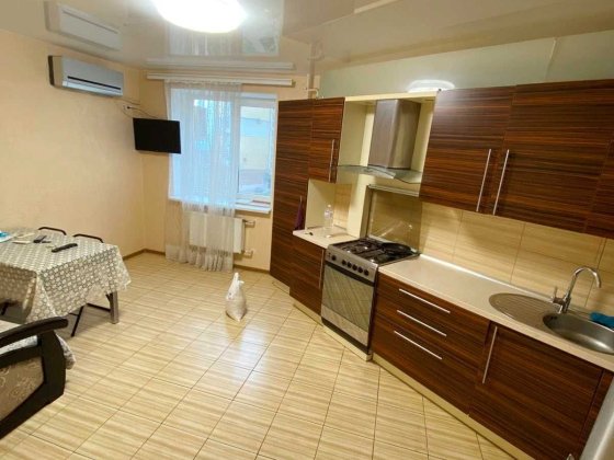 Сдается 1 ком Длительно! Автономное отопление! Чорноморськ