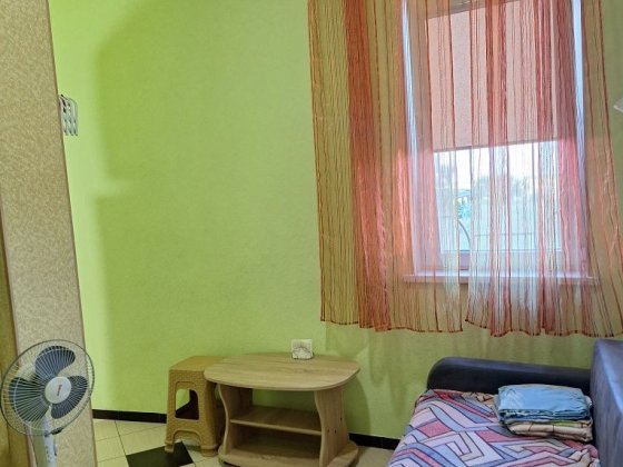 Сдам малогабаритную квартиру Черноморск