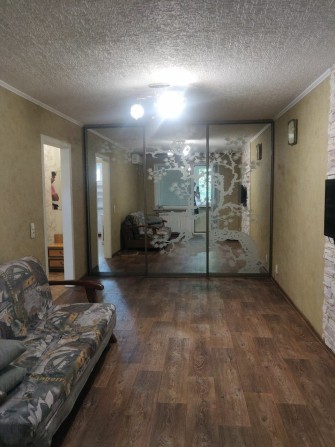 1 комнатная в центре длительно - фото 1