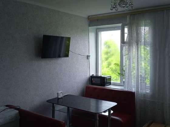 Двокімнатна студія довгостроково Канев