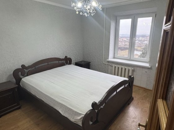 Здам 4х.к.кв. цемпосьолок Каменец-Подольский