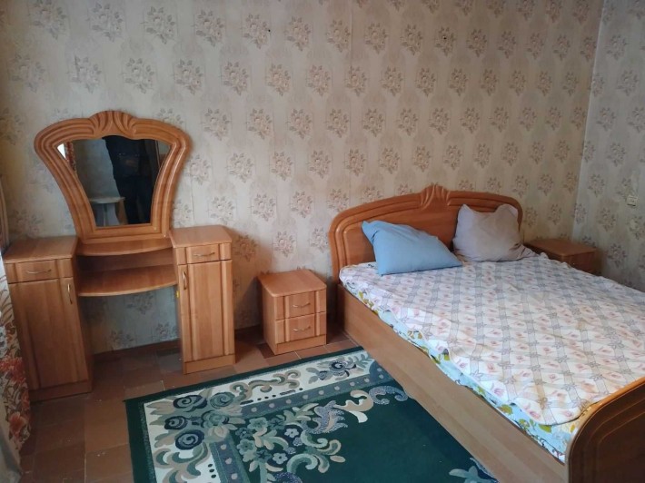 Сдается 2-к кв ул Быкова 2, 4/9, 8000 грн + комм - фото 1