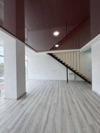 Аренда двухуровневой квартиры - фото 1