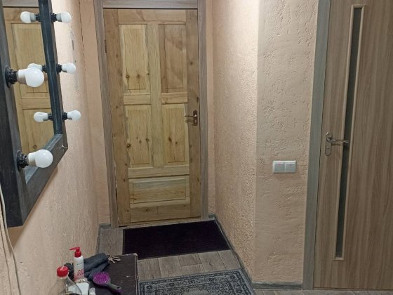 Квартира двокімнатна центр 2 поверх Прилуки Прилуки