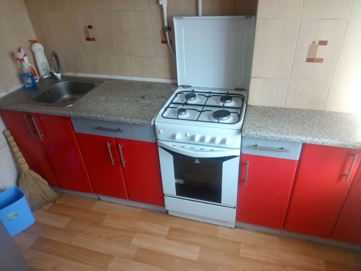 Сдается 2х ком кв. 8.9 Центр. Хороший ремонт, мебель, техника. - фото 1