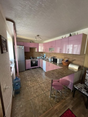 Сдается шикарная 3к /квартира  в самом Центре города ! - фото 1