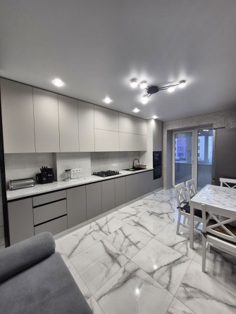 Оренда 2-кімнатної квартири в сучасному ЖК "Греків ліс" - фото 1