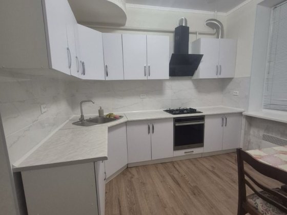 Оренда трикімнатної квартири Шептицкий