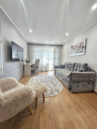 Оренда VIP-КЛАСУ 2-кім квартира, сучасний ремонт - фото 1