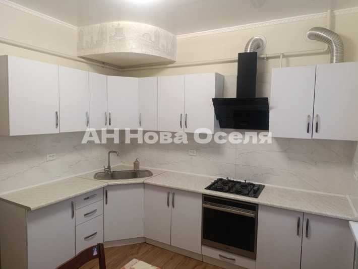 ВІЛЬНА ОРЕНДА 3х кім квартири з ремонтом - фото 1