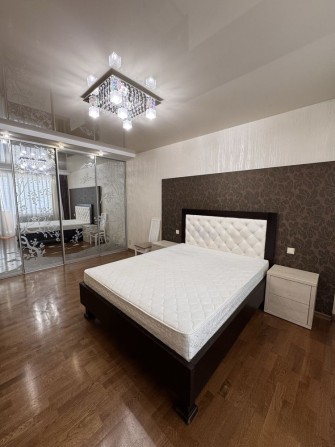 Зупинка Електроніка, 2хв до центра - фото 1