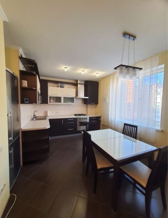 Оренда 3 кімнатної квартири  Центр - фото 1