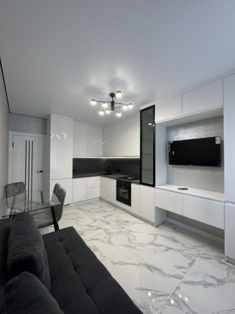 Оренда 1к.кв., вільна. - фото 1