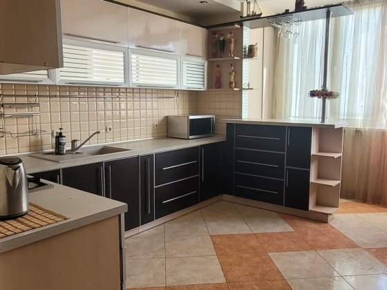 Оренда двухкімнатної  квартири,район електроніка Хмельницький