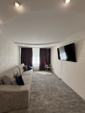 Оренда 3 кім квартири. Район ДНС. Напроти 6 школи - фото 1