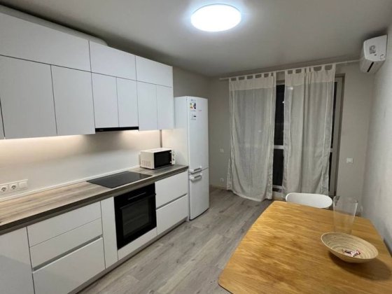 Оренда 1 кімнатноі квартири Киівська 261а Бровары