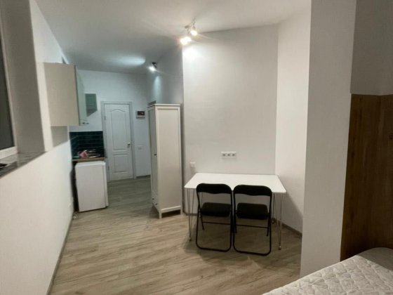 Оренда 1к кв в будинку готельн типу від власника без комісіі Бровари