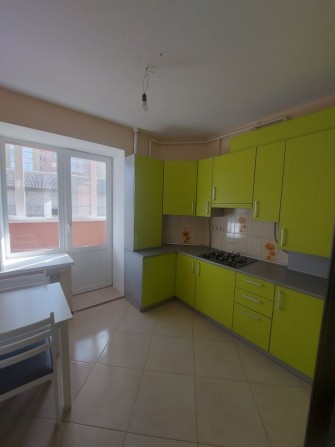 Здам велику 2 к квартиру в Бучі, поруч з центром. - фото 1