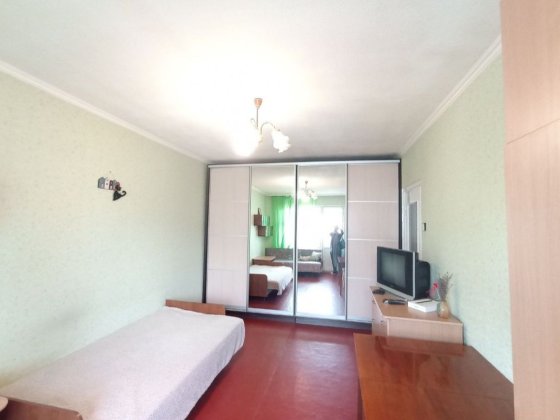 Оренда 1-но кімнатної квартири біля Велмарту!