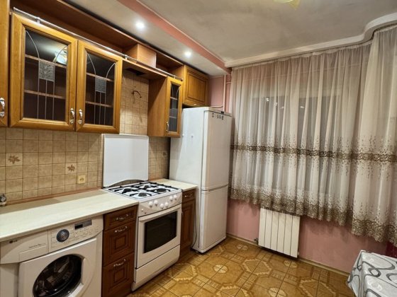 Оренда 3к.кв. р-н Південно-Захід Хмельницкий