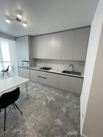 Оренда 1 к квартира центр . Новобудова.  Паркінг - фото 1