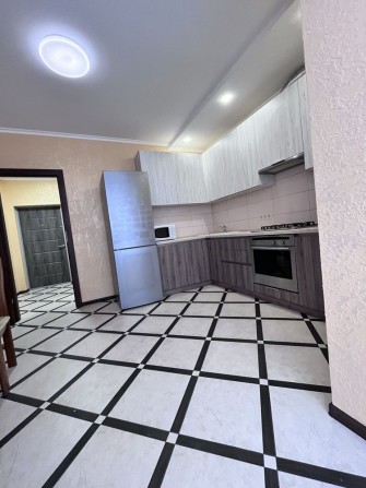 Вільна. Центр новобудова  Височана - фото 1