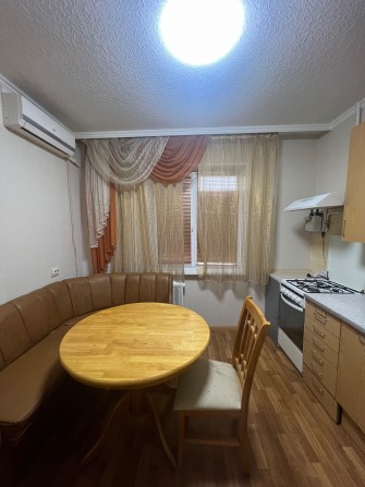 Оренда 2х кімнатна квартира Критий ринок - фото 1