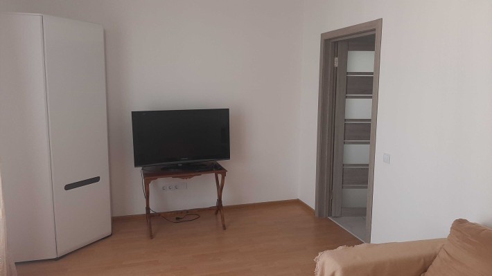 Оренда квартири у новобудові поруч парку Шевченка - фото 1