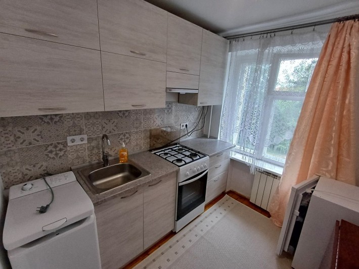 Оренда 1 кім кв вул. Довженка. - фото 1