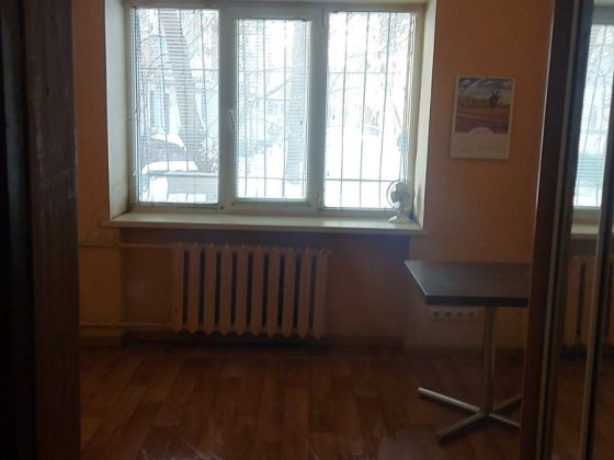 Малосімейка у центрі. Кременчук