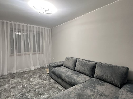 2-кімнатна Височана ,центр , перша задача Івано-Франківськ