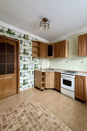 Квартира на Героїв Маріуполя (Героїв Бресту) без меблів і без техніки - фото 1