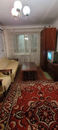 2х кімнатна  на Фукса 12.Світло не вимикають - фото 1