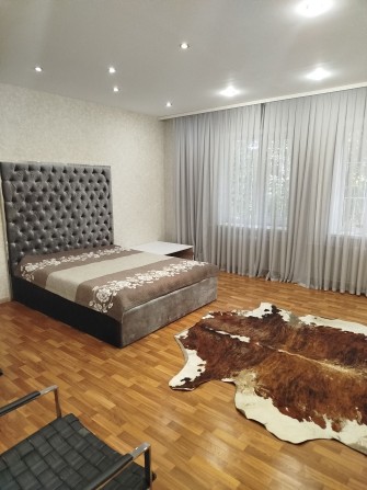 Двохкімнатна квартира у самому Центрі міста - фото 1