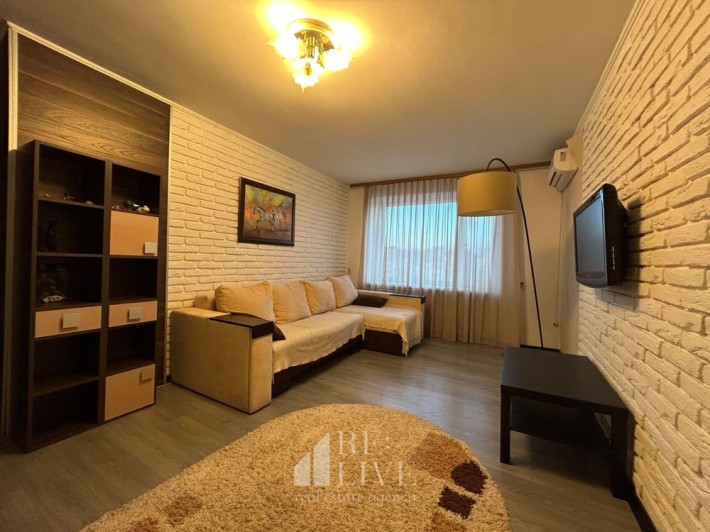 Оренда двокімнатної квартири по проспекту Молоді, 8А - фото 1