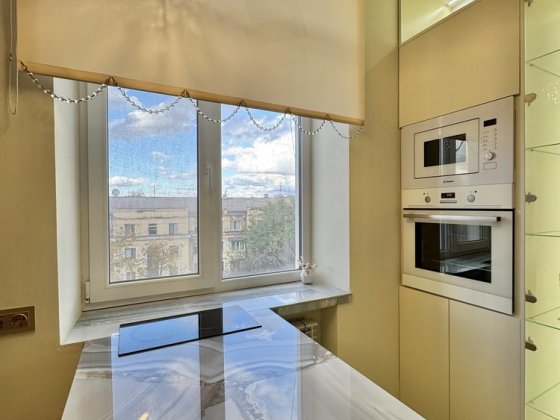 2 кімн квартира вул Свято-миколаївська площа Визволення Центр міський Кривой Рог