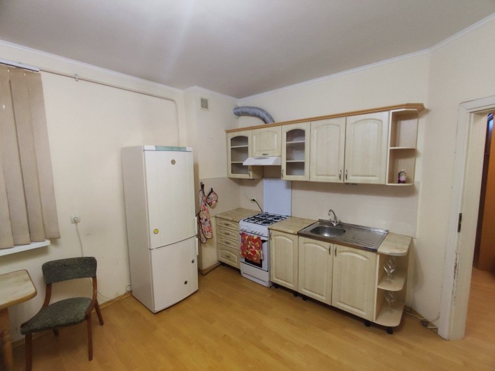 Оренда 1к квартири, вул. Паркова - фото 1