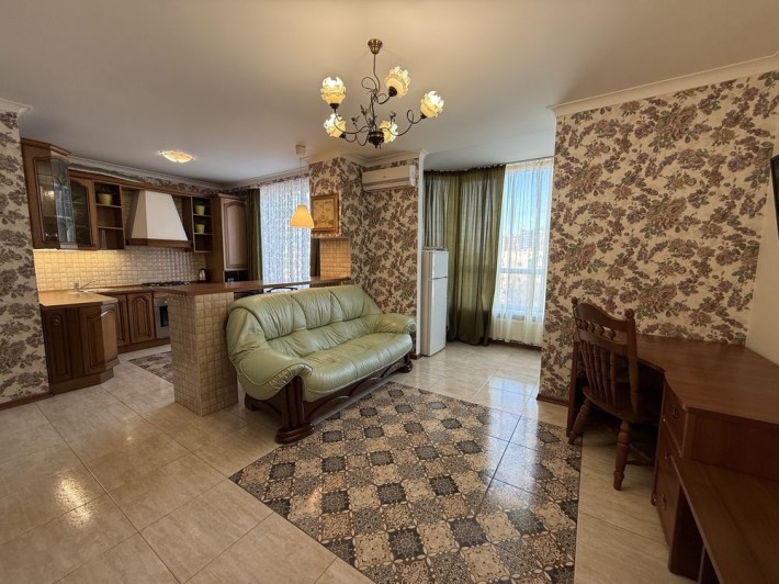 Оренда 1к квартири по вул.Задворецька, Київський Майдан - фото 1