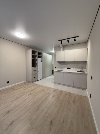 Оренда 1к студії в ЖК Молодість - фото 1