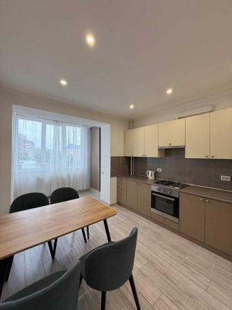 Оренда 1-к вул. Незалежності біля Драмтеатру - фото 1