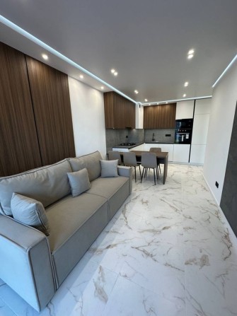 Перша оренда 2 км в новому житловому комплексі поруч із центром - фото 1