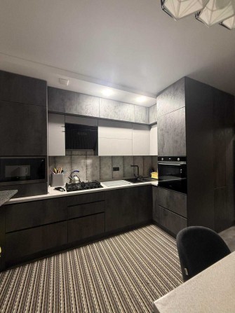 Оренда затишної 2к квартири в центрі міста Ірпінь! - фото 1