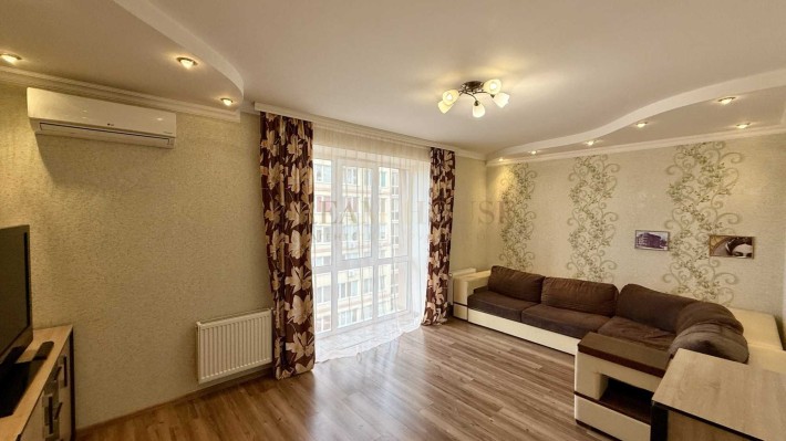 2 кімнатна квартира ЖК Полтавський двір - фото 1