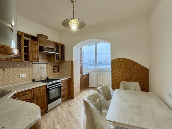 Оренда 2 кімнатної квартири з винлядом на міське озеро. Перша здача Івано-Франківськ