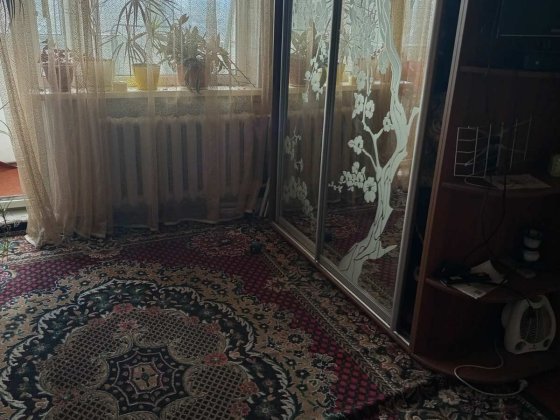 Знається однокімнатні квартира Кривой Рог