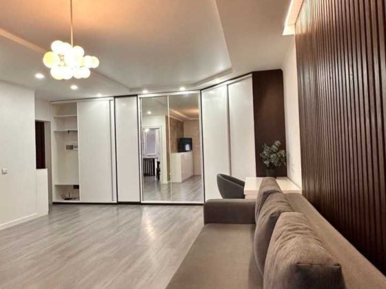 Здається 1к кв.центр Південний бульвар Івано-Франківськ